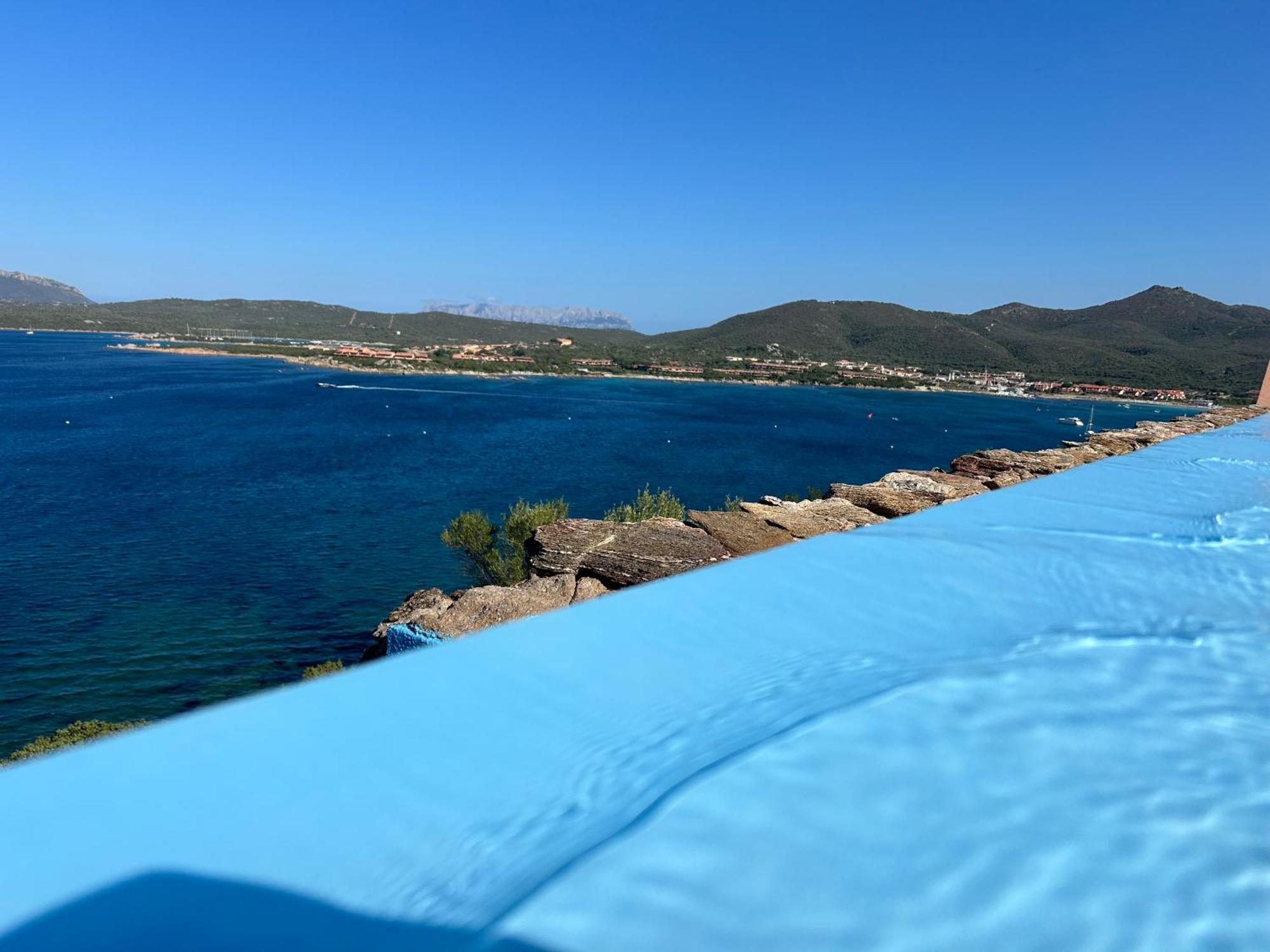 Ladunia Residence Porto Rotondo - Terrace, Swimming Pool, Sea View Extérieur photo